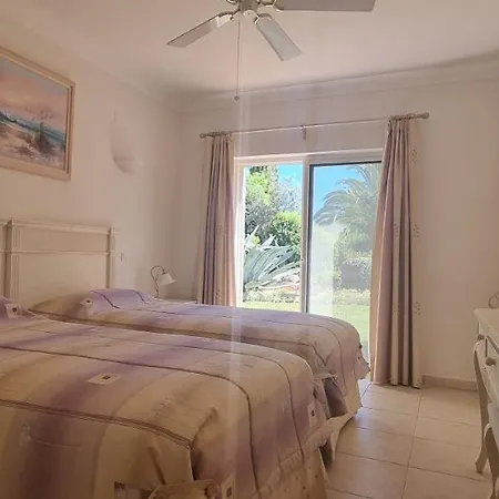Villa Pestana Golf - Moradia 170a Estômbar
