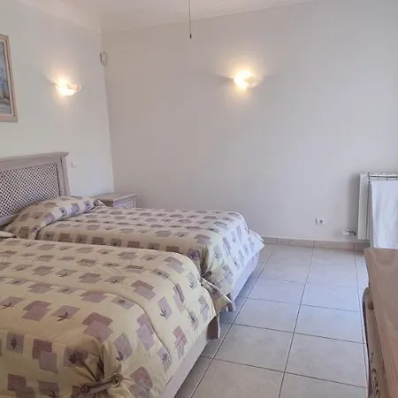 Pestana Golf - Moradia 170a Estômbar