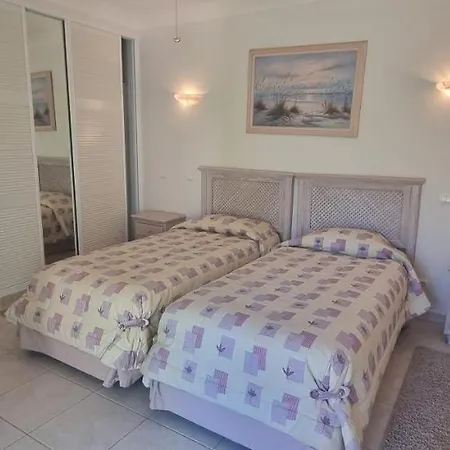 Villa Pestana Golf - Moradia 170a Estômbar